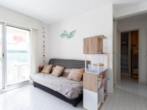 1 Bedroom and Alcove Apartment for 5